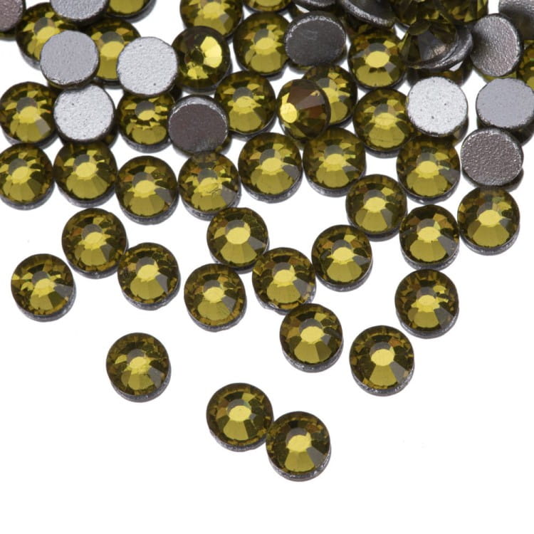 CYRKONIE-DO-PAZNOKCI-ALA-SWAROVSKI-1440SZT-OLIVINE-SS10-1.webp